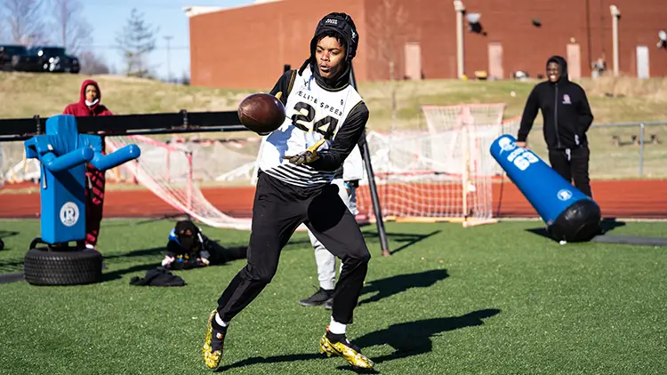 elite speed defensive back training alumni - Jordan suggs