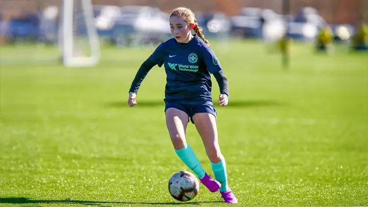 elite speed soccer athlete - Izzy Pallavicini